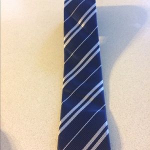 Kai Long silk tie.